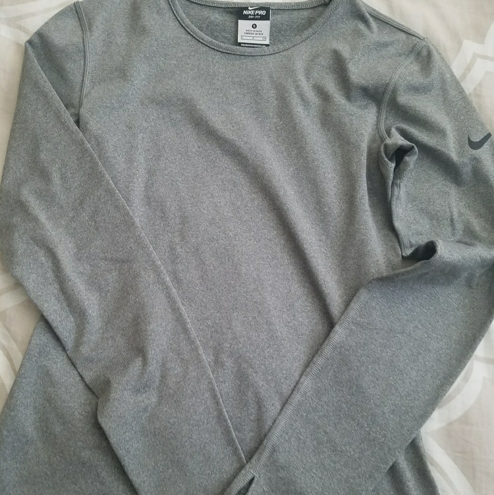 DONATED Nike pro fit long sleeve